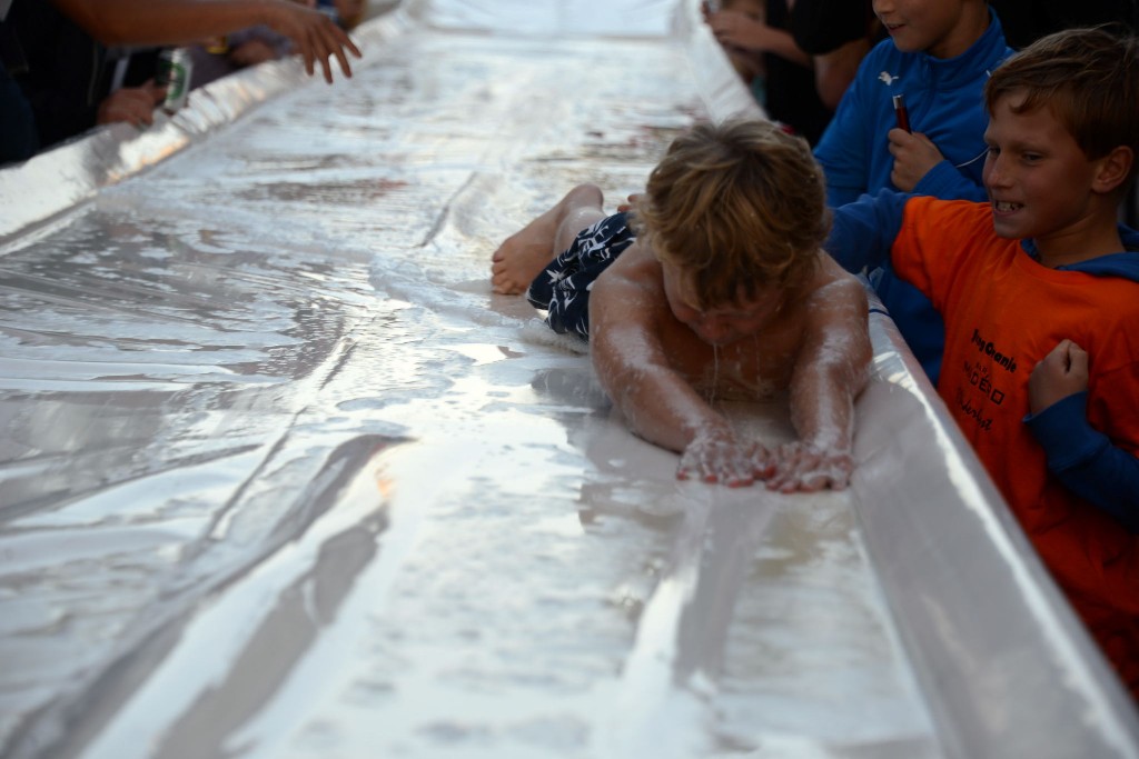 ../Images/Donderdag kermis 474.jpg